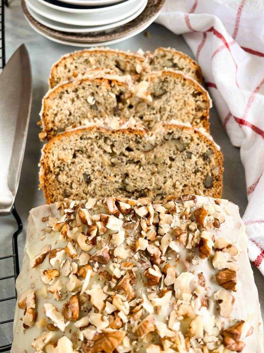 chlebek bananowy z orzechami 2