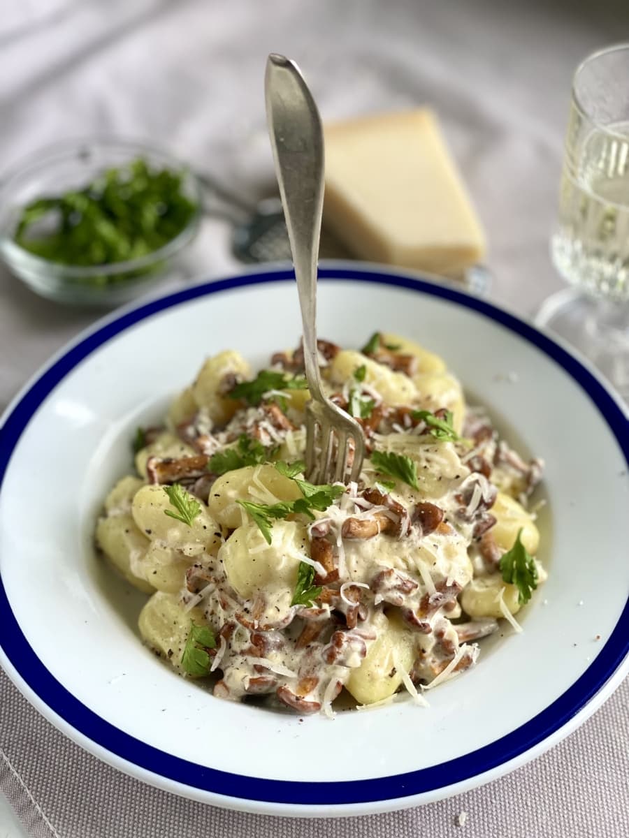 gnocchi z sosem kurkowym