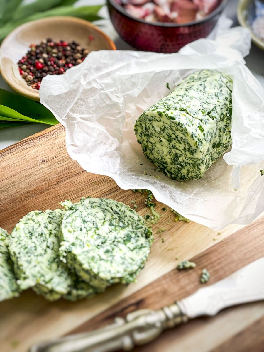 masełko z czosnkiem niedźwiedzim 2