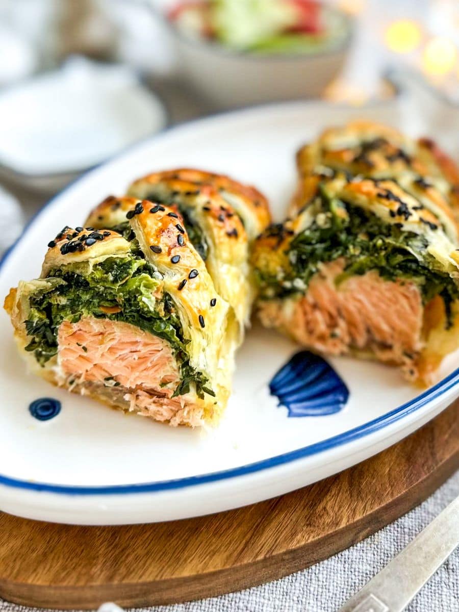 łosoś w cieście francuskim